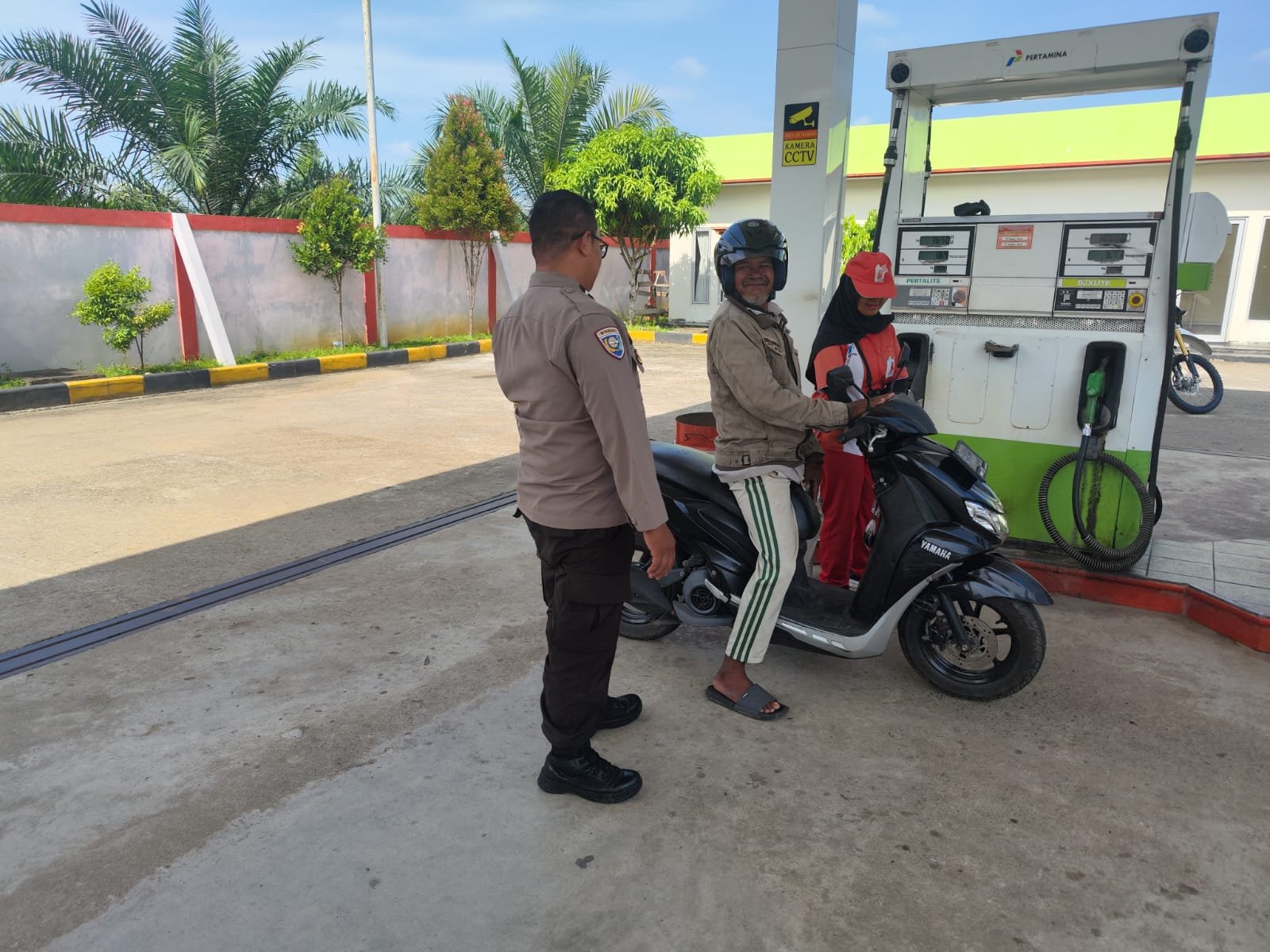 WhatsApp Image 2025-05-19 at 10.44.05